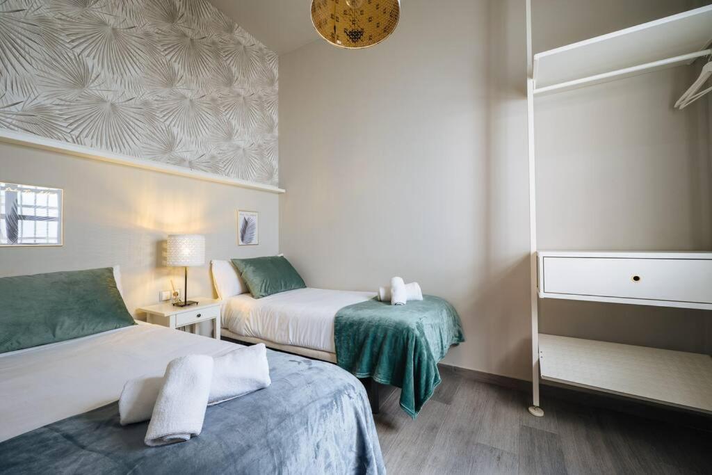 Apartment The Secret To A Great In * 1' Giralda Sevilla